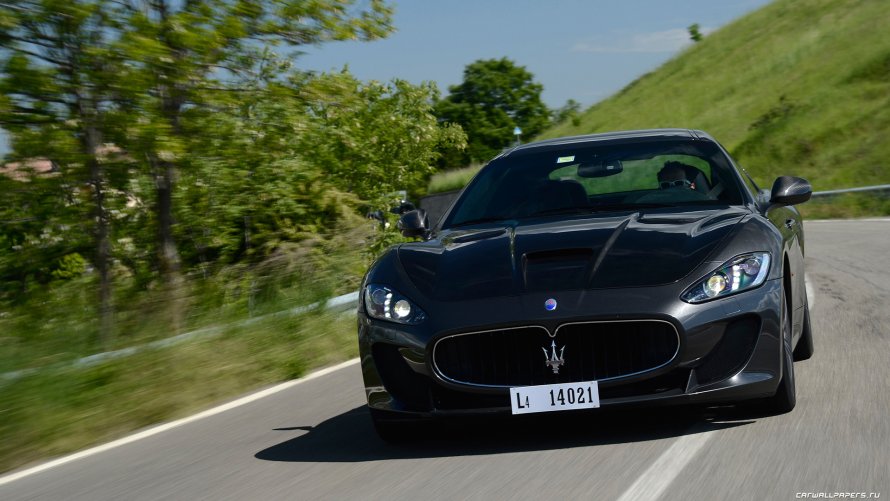Maserati Gran Turismo 2020 сзади