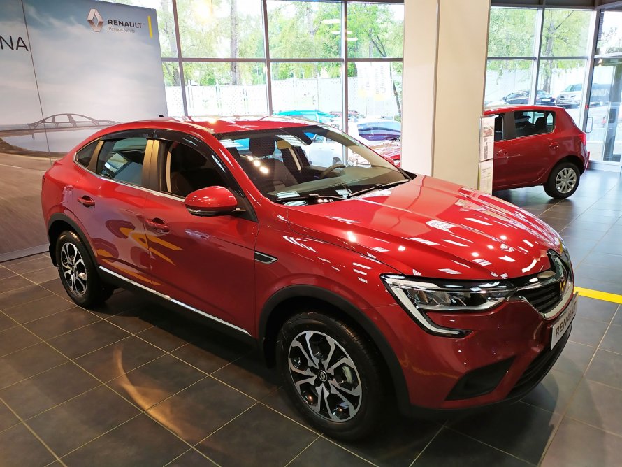 Новый купе кроссовер Renault Arkana