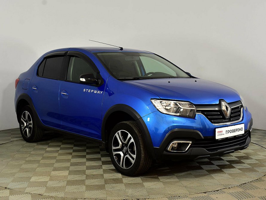 Renault Sandero Stepway красный