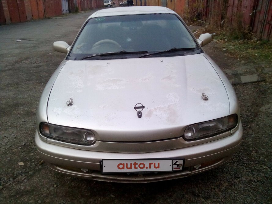 Nissan Skyline r32 1990