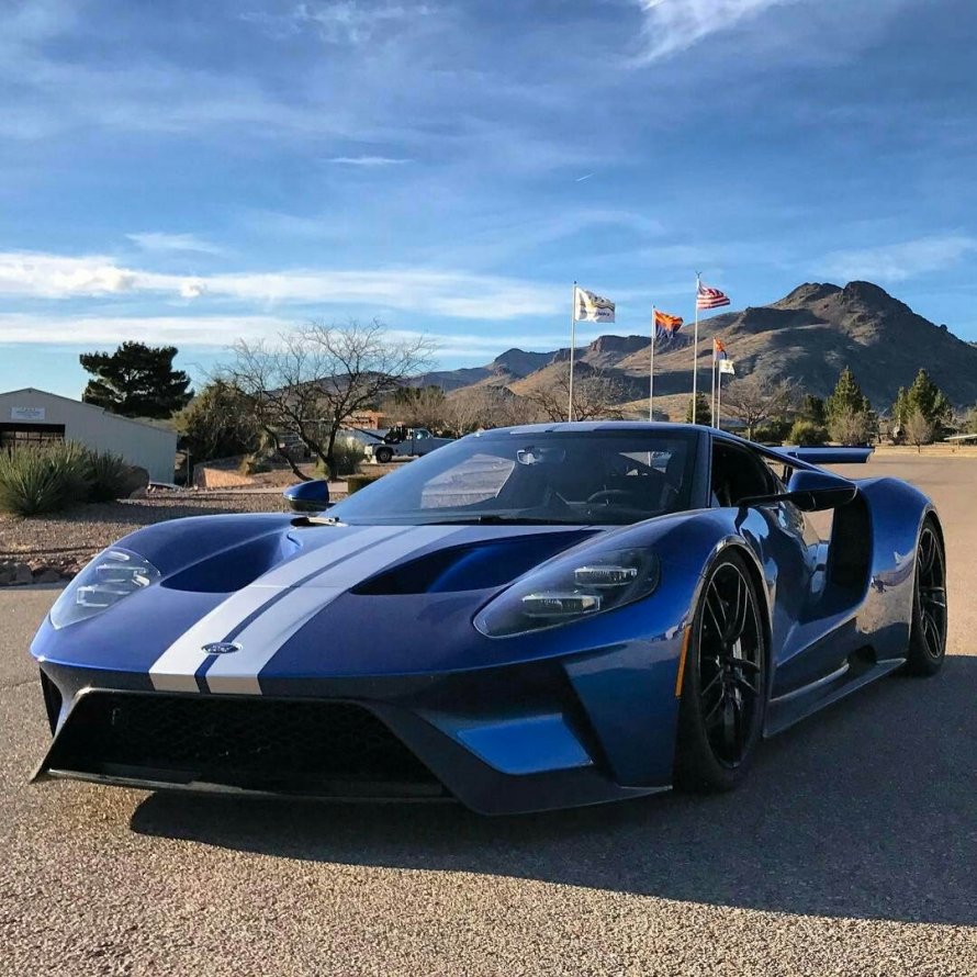 Спорткар Ford gt40