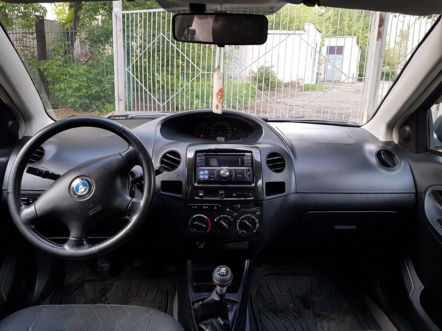 Geely mk2 салон