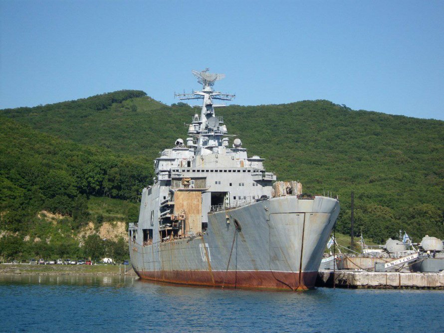 БДК 1174 Александр Николаев