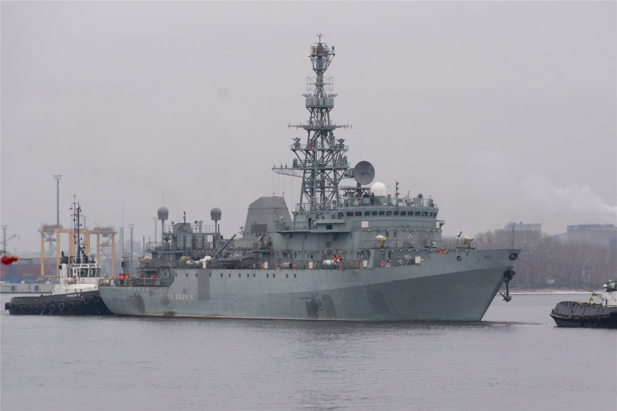 Корабль ВМФ РФ Юрий Иванов