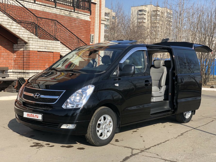 Hyundai Grand Starex 2011