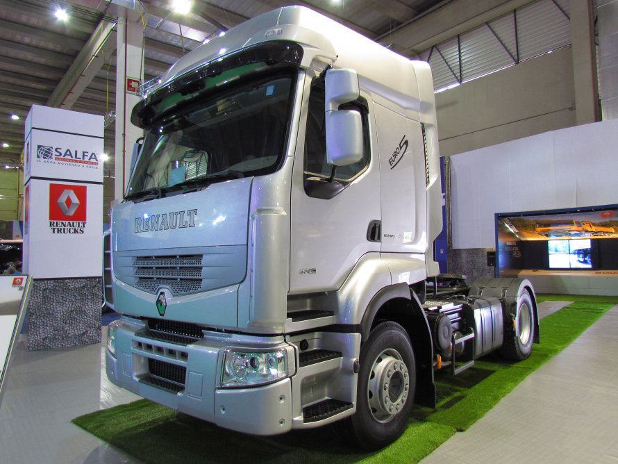 Renault Premium