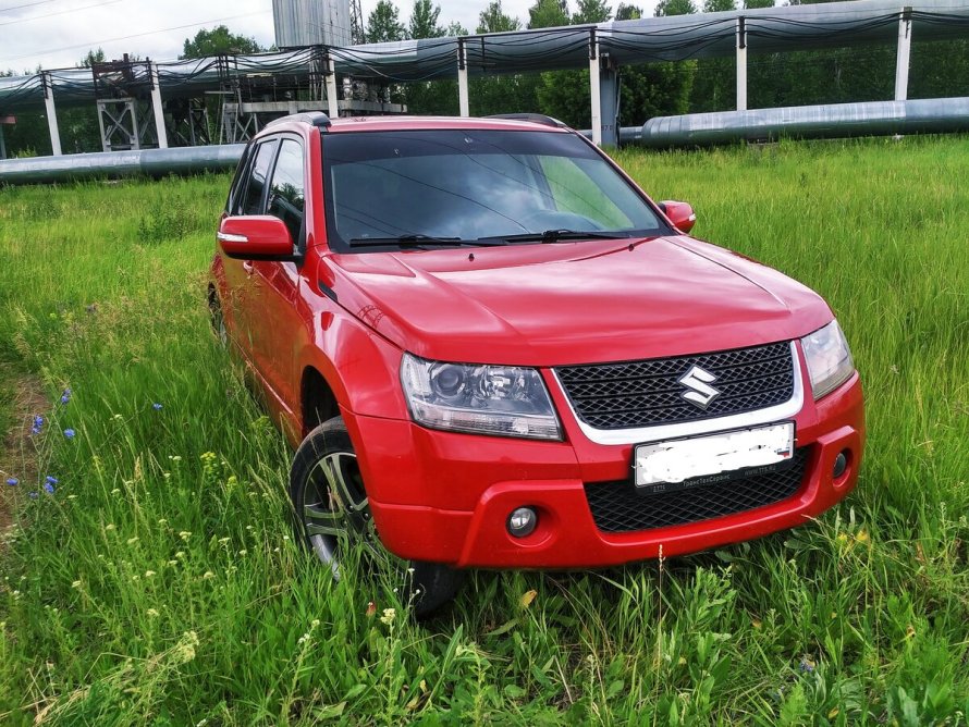 Сузуки Витара 2008 красный