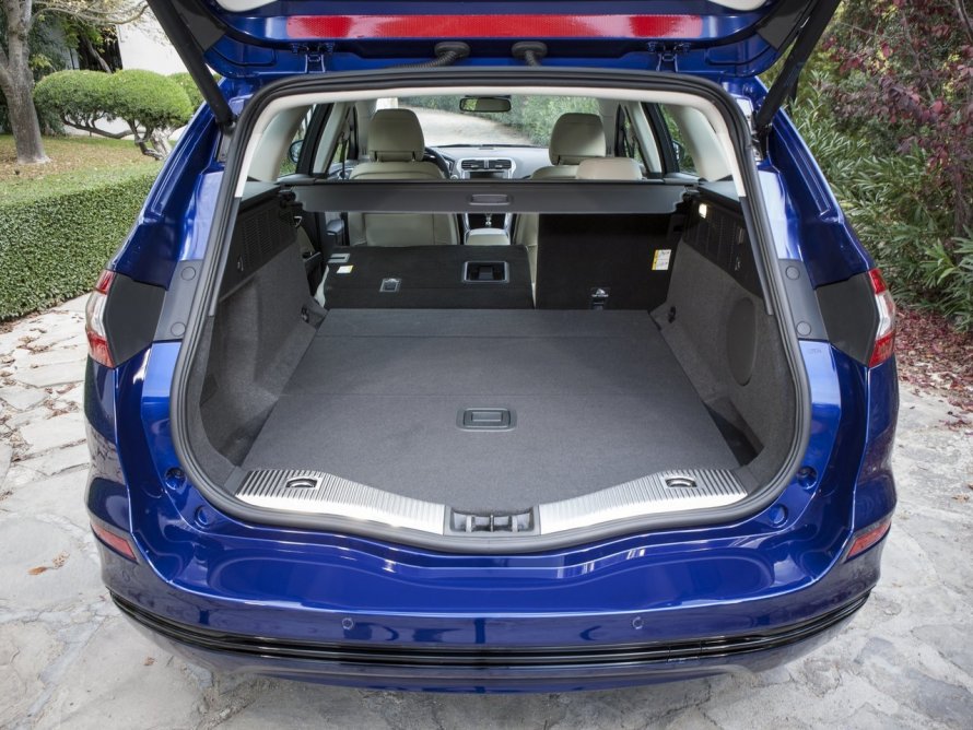 Ford Mondeo багажник