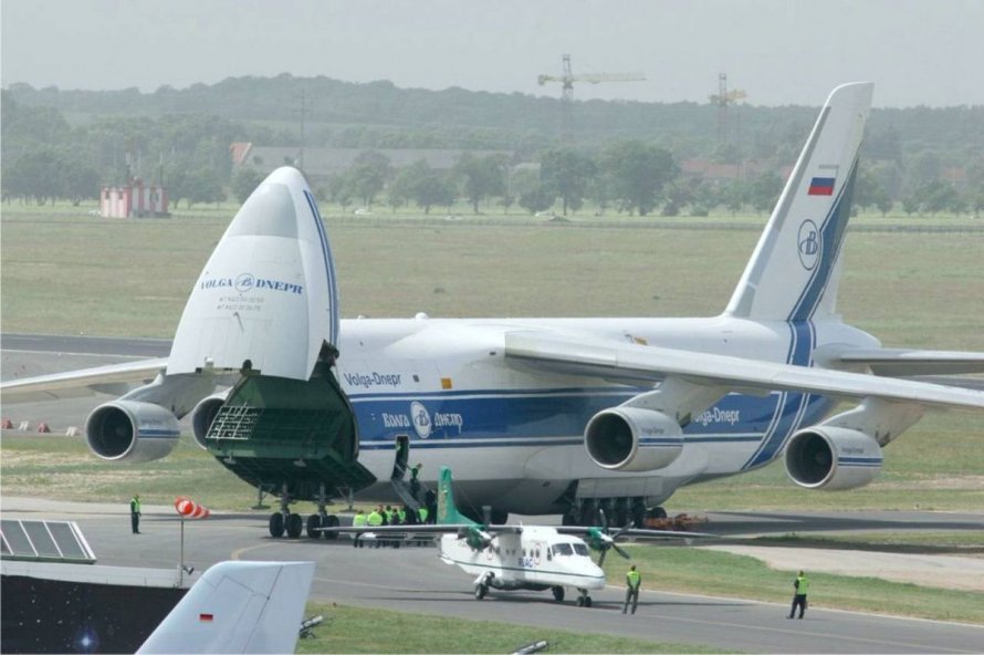 АН-124 Руслан Антонов