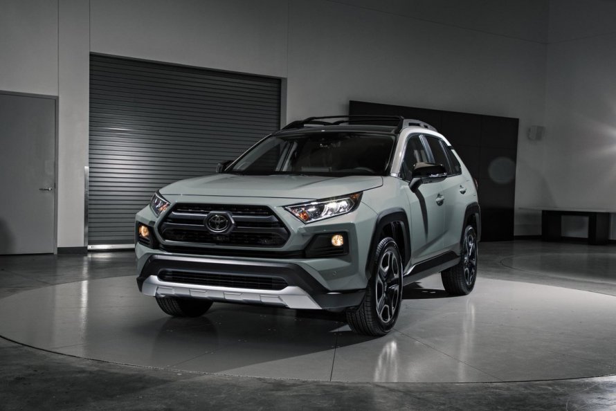 Новый Toyota rav4 2019