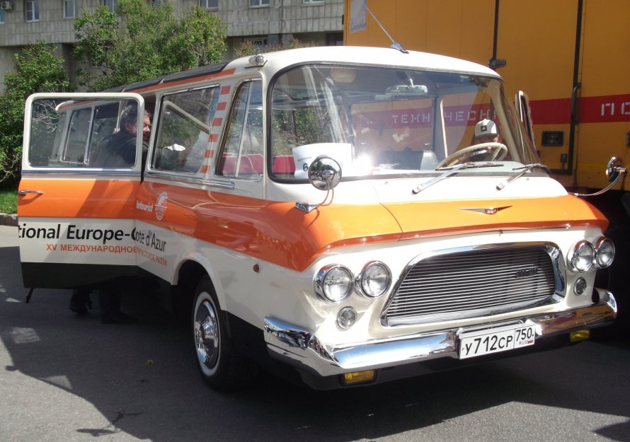 ЗИЛ-118 Юность