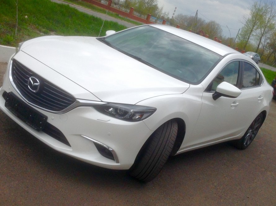 Mazda 6 белый перламутр
