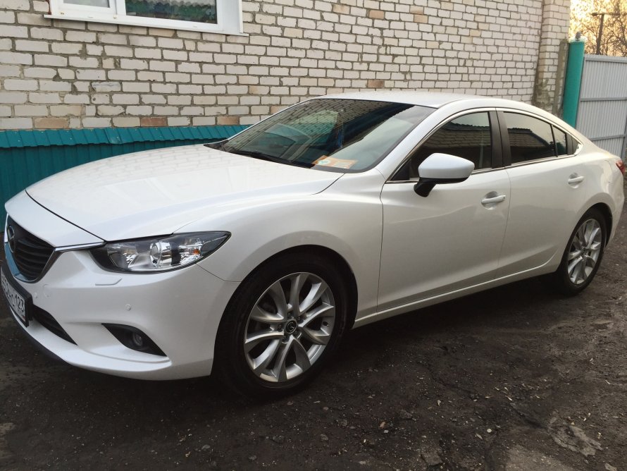 Mazda 6 GH белый перламутр