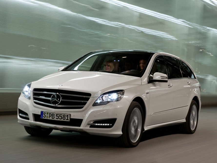 Mercedes-Benz w251