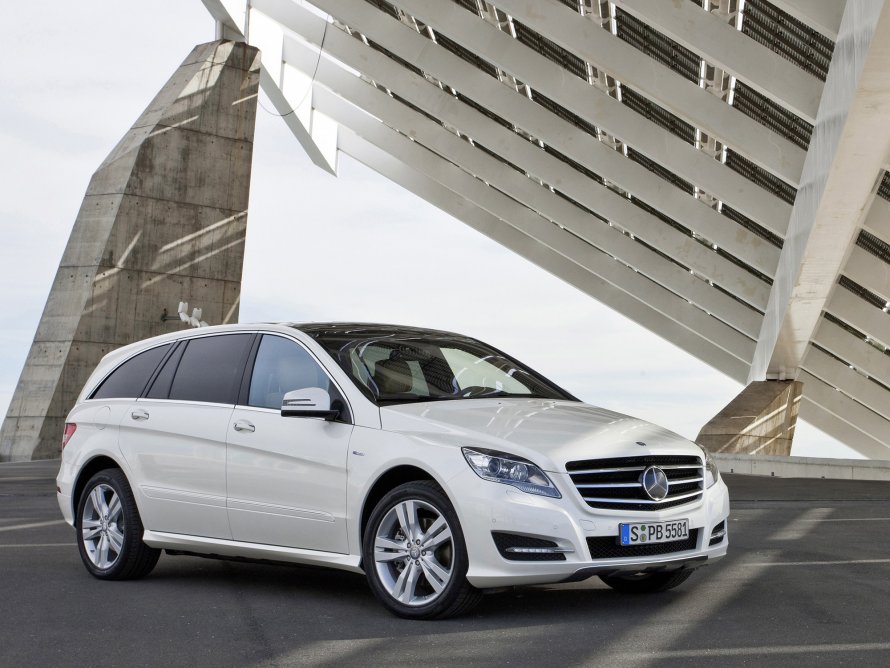 Mercedes-Benz w251