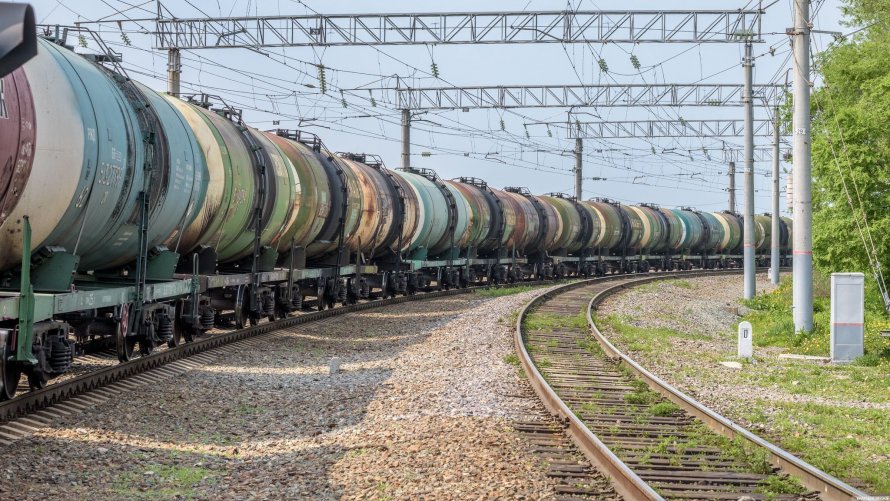 Поезд грузовой тяжеловесный
