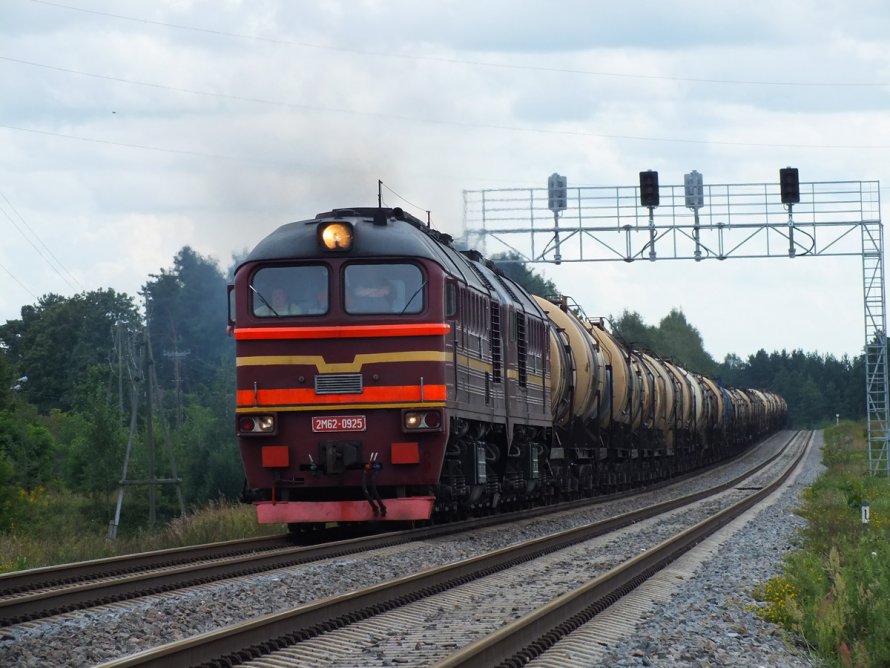 Магистральный тепловоз 2м62