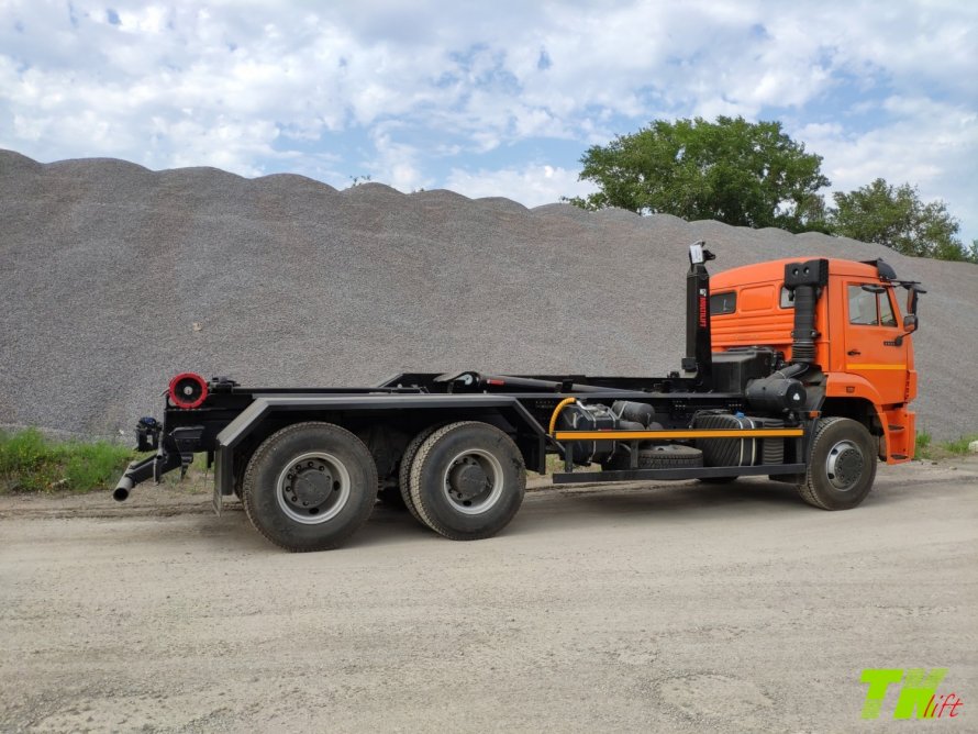 КАМАЗ 6520 мультилифт
