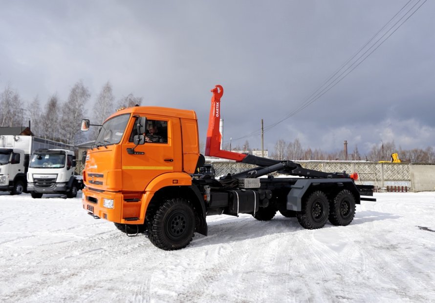 КАМАЗ 65115 мультилифт