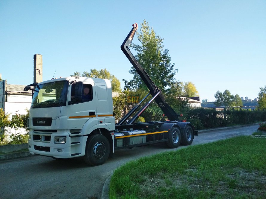 КАМАЗ 65207 мультилифт