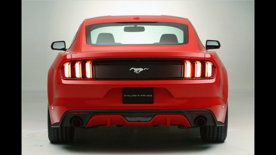 Ford Mustang 2014 зад
