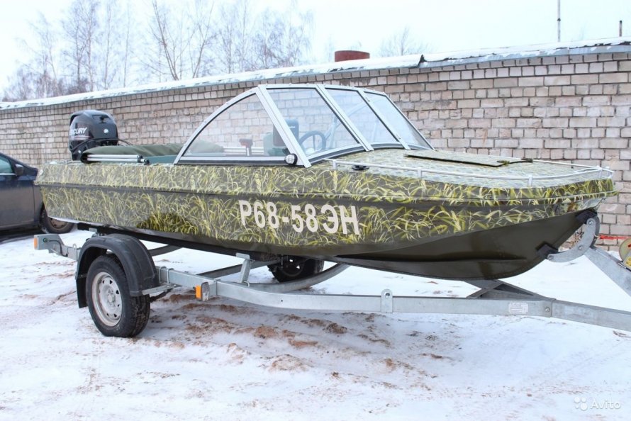 Браконьерская стоянка на реке