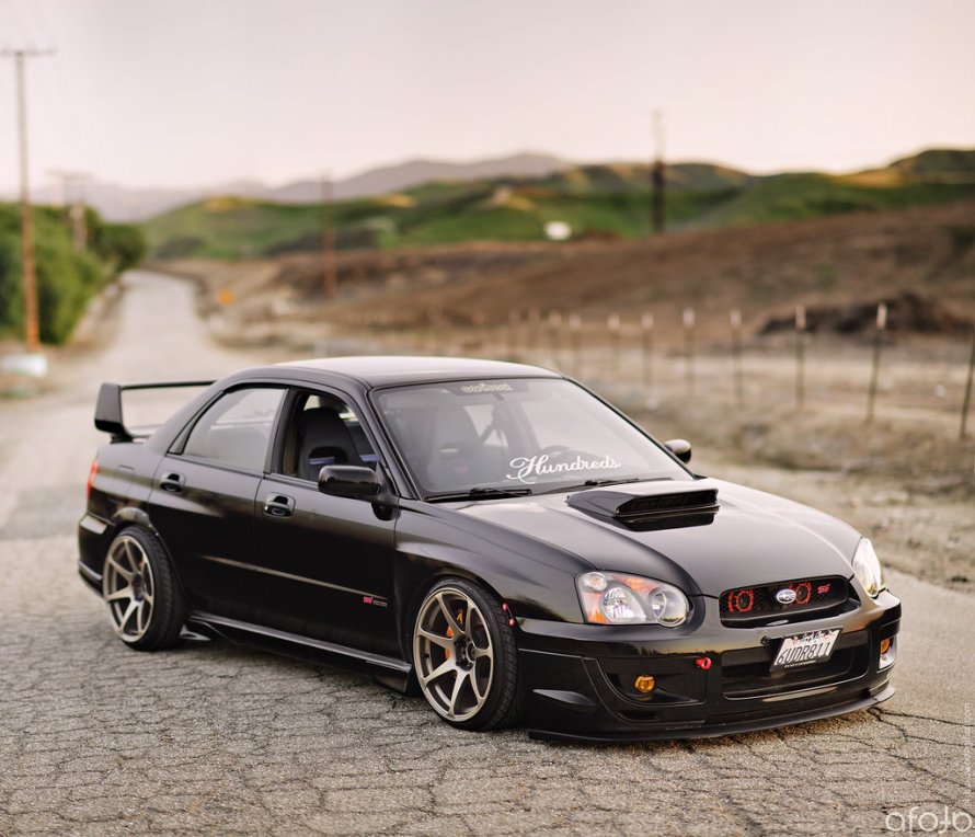Субару Импреза WRX STI черная
