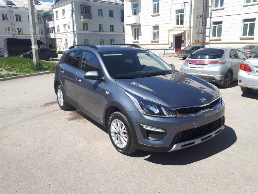 Kia Rio x-line серый