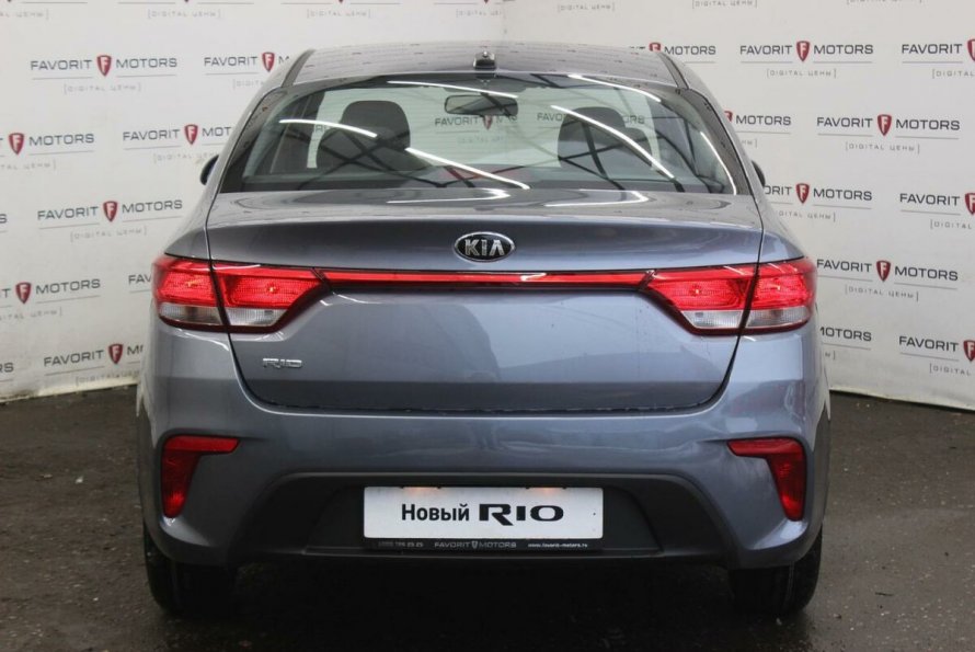 Kia Rio Premium 2021 Urban Grey