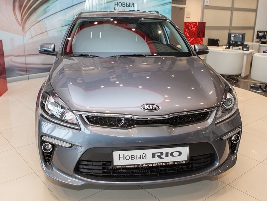 Kia Rio 2018 серый