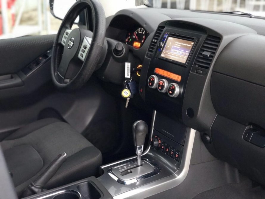 Nissan Navara 2011