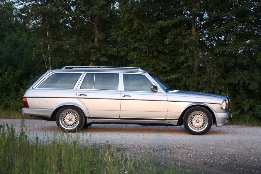 Mercedes w123 универсал