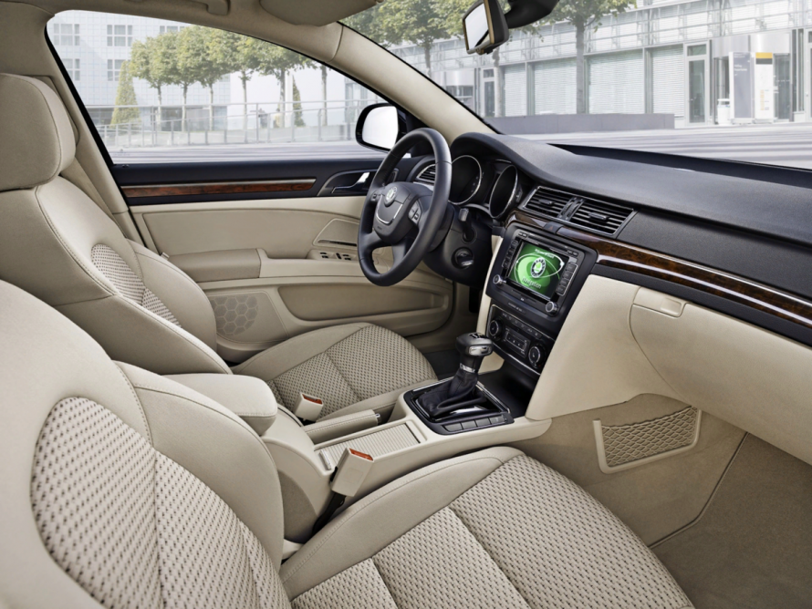 Skoda Superb универсал 2020