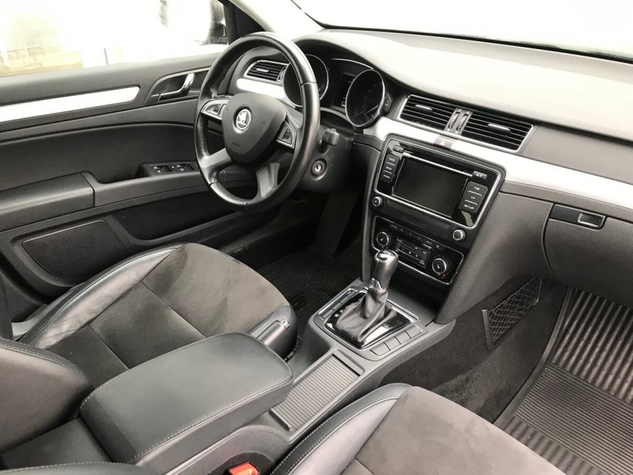 Skoda Superb Sportline Interior