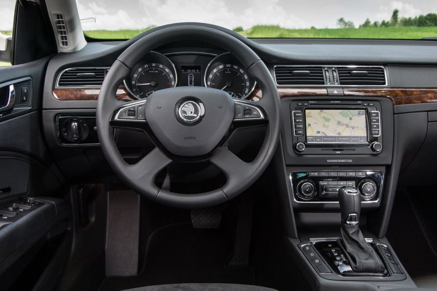 Skoda Superb 2006