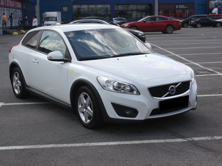 Volvo c30 White