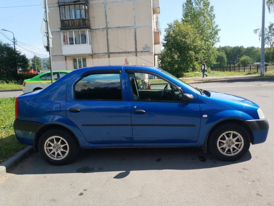 Рено Логан 1 2006