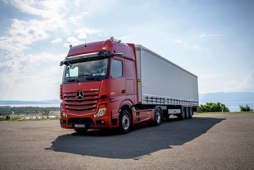 Mercedes Benz Actros 4163 SLT