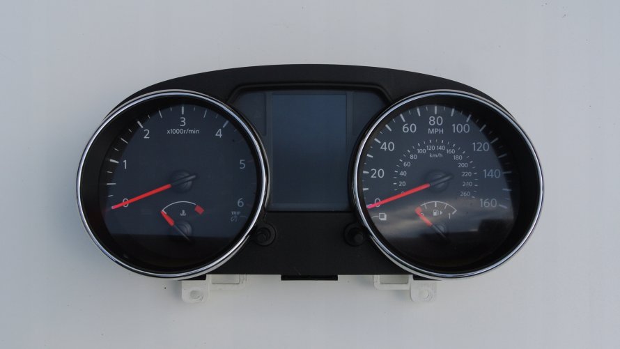 Приборная панель Qashqai j10