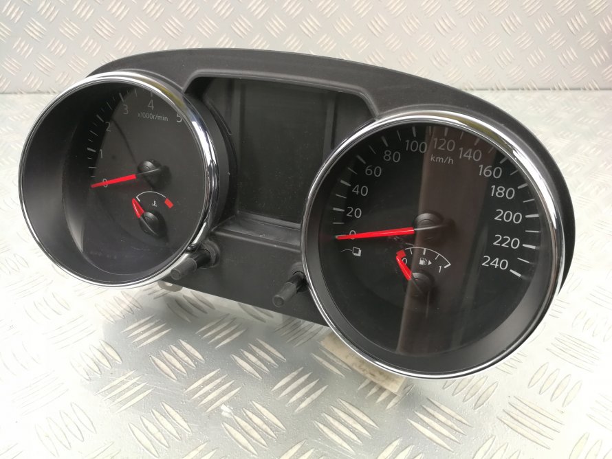 Приборная панель t32 x-Trail