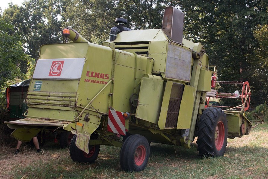 Комбайн CLAAS Dominator