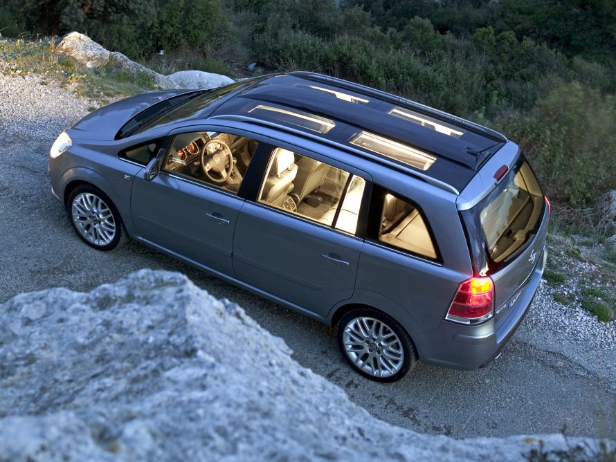 Opel Zafira универсал 2005