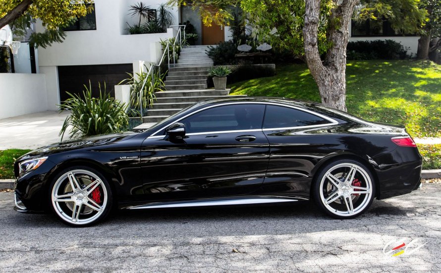 Мерседес s63 AMG Coupe Black