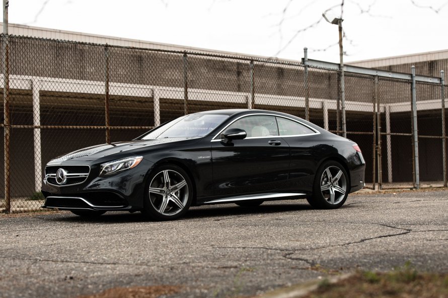 Mercedes s63 Coupe черный