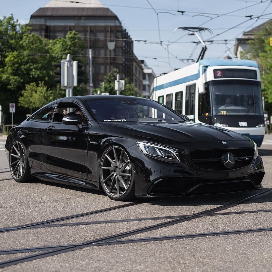 Мерседес АМГ 63 S