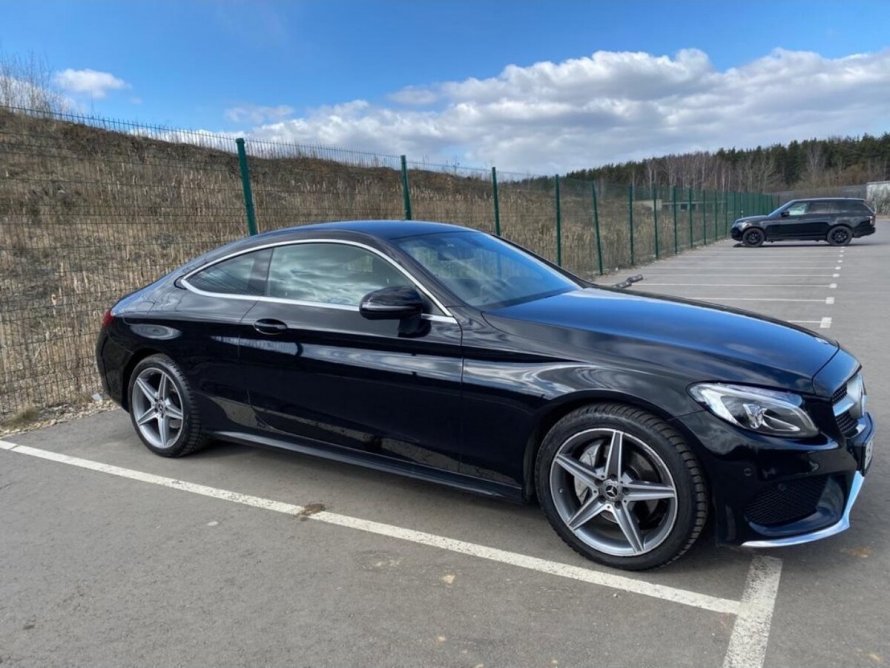 W205 Coupe Black