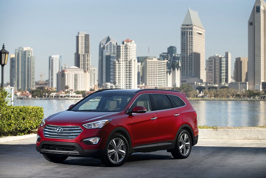 Hyundai Santa Fe красный