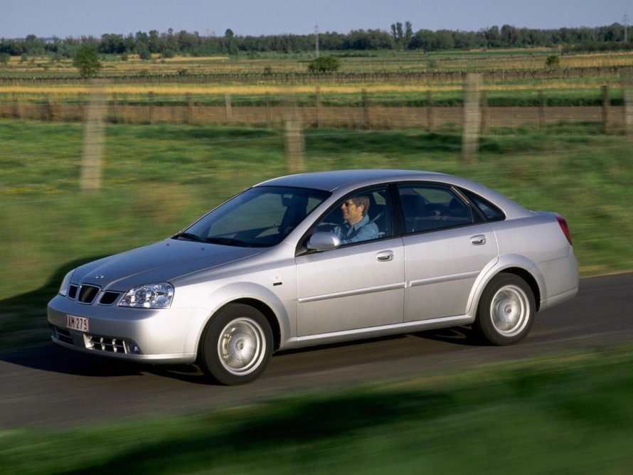 Daewoo Nubira седан