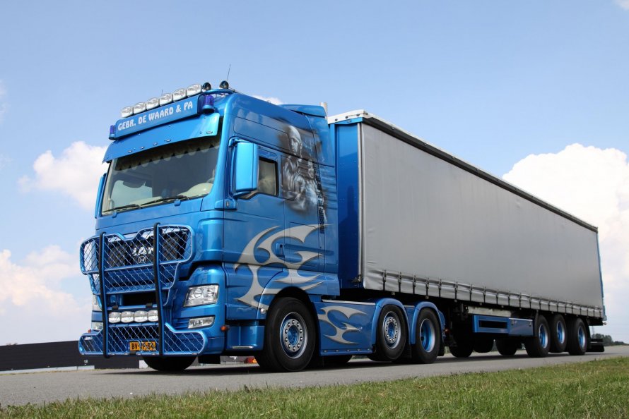 Грузовик man TGX XXL