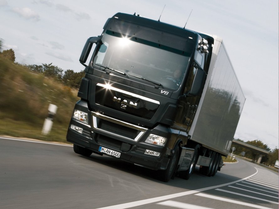 TGX 18.680